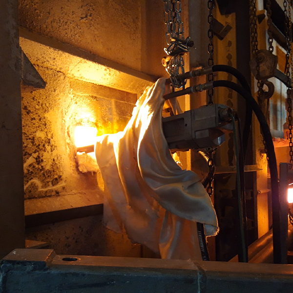 Enhance Glass Furnace Heat-up with LAND’s Thermal Imaging Solutions